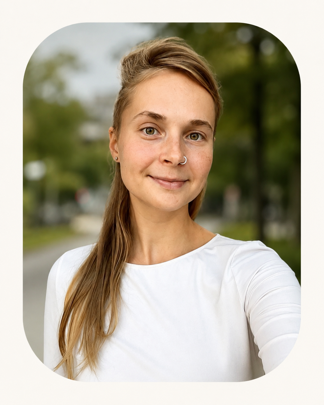 Irina, Content & Authority, co-founder of Founder Authority